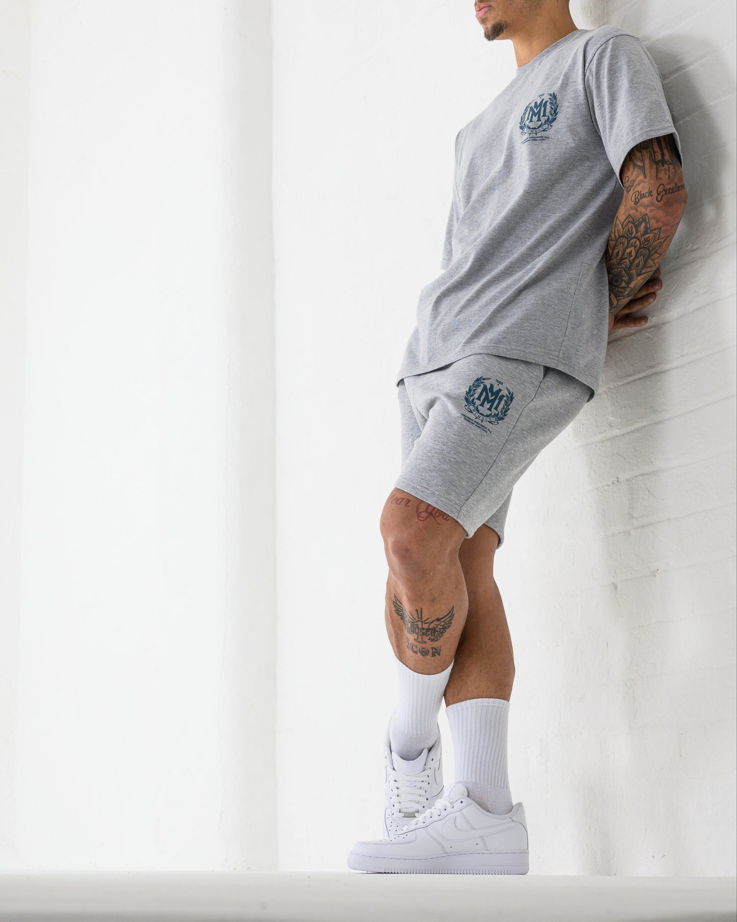 CREST SHORT - GREY MARL