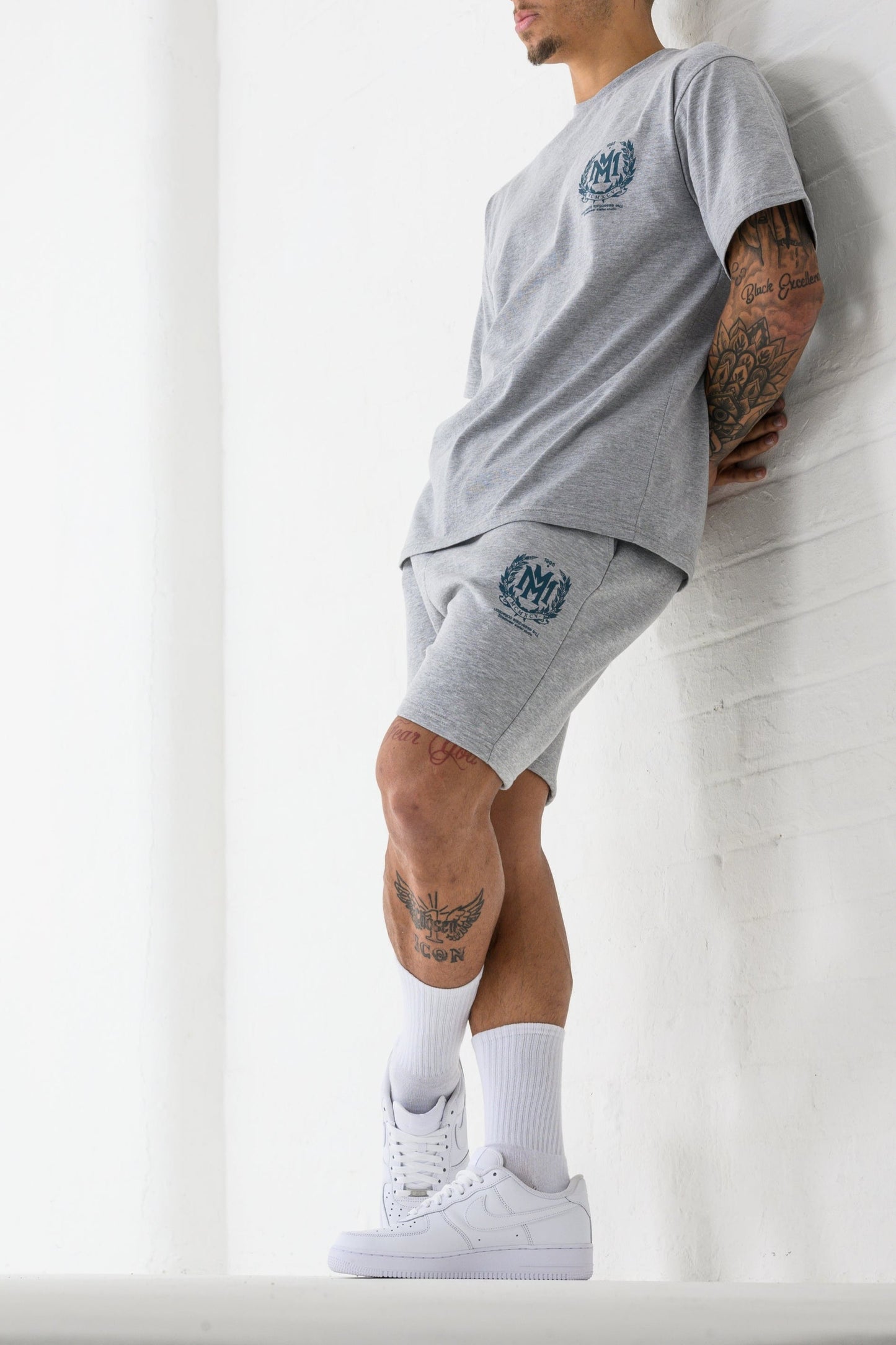 CREST SHORT - GREY MARL