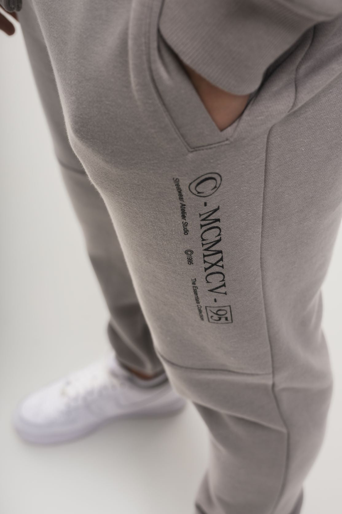 CARDINAL JOGGERS- Mid Grey