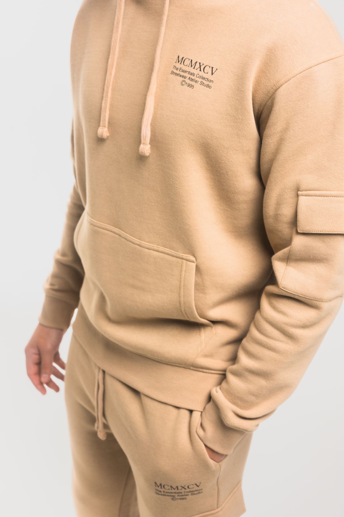 INTEGER HOODIE - SAND