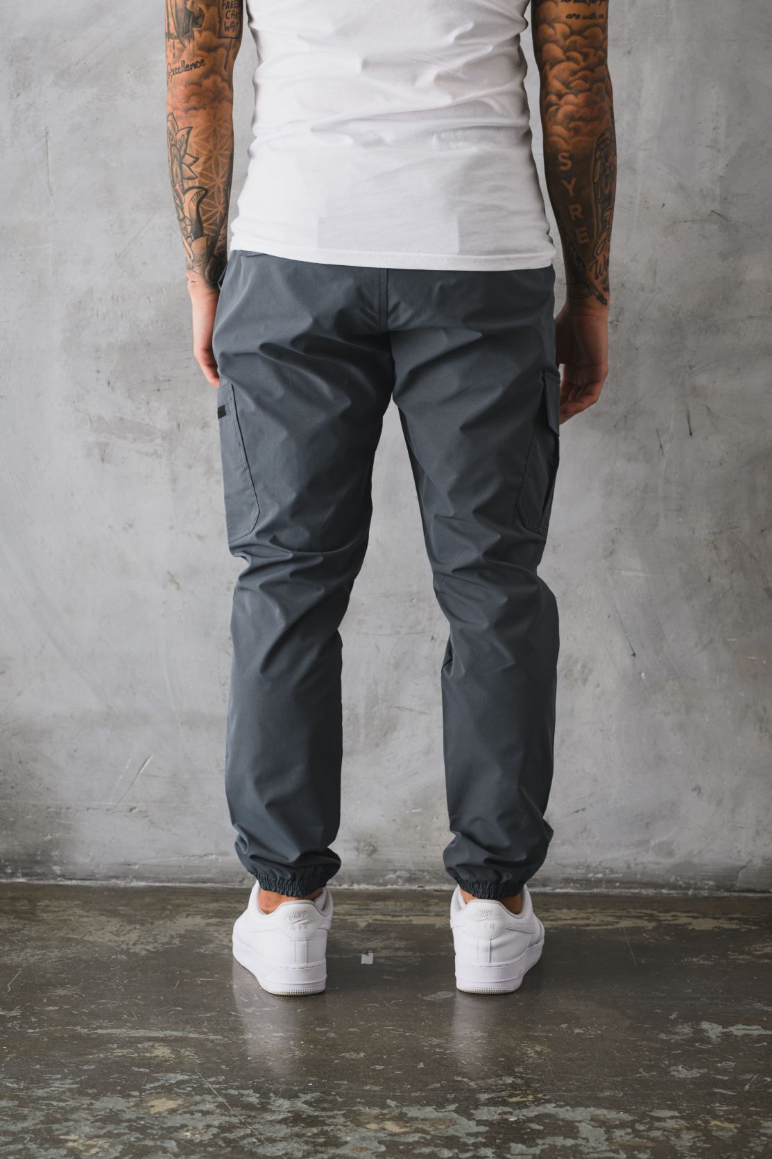 CORP CARGO PANTS - DARK GREY