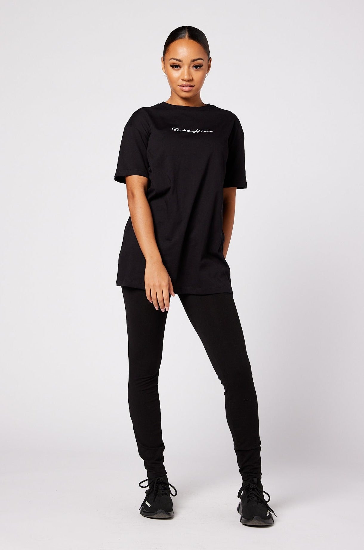 LOUISE T-SHIRT- BLACK