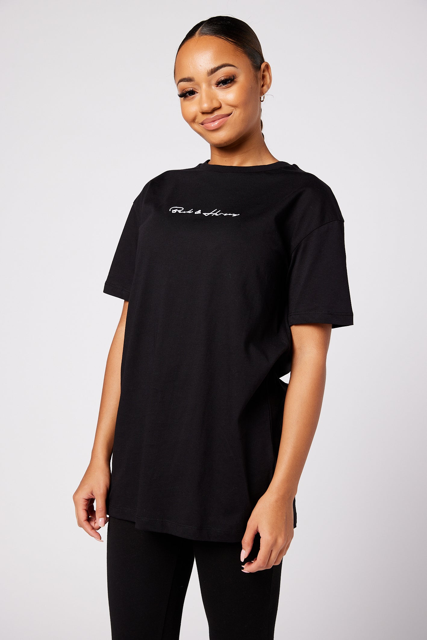 LOUISE T-SHIRT- BLACK