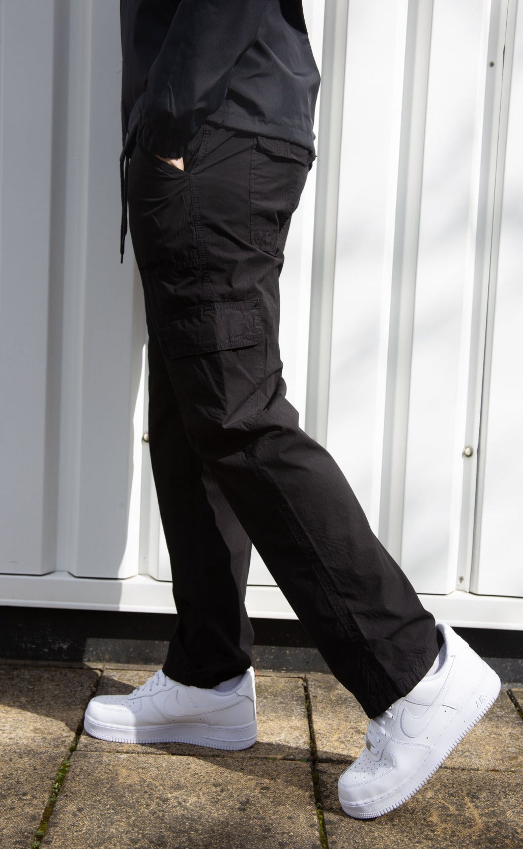 Brave Soul Cargo Pants With 3d Pockets in Black for Men