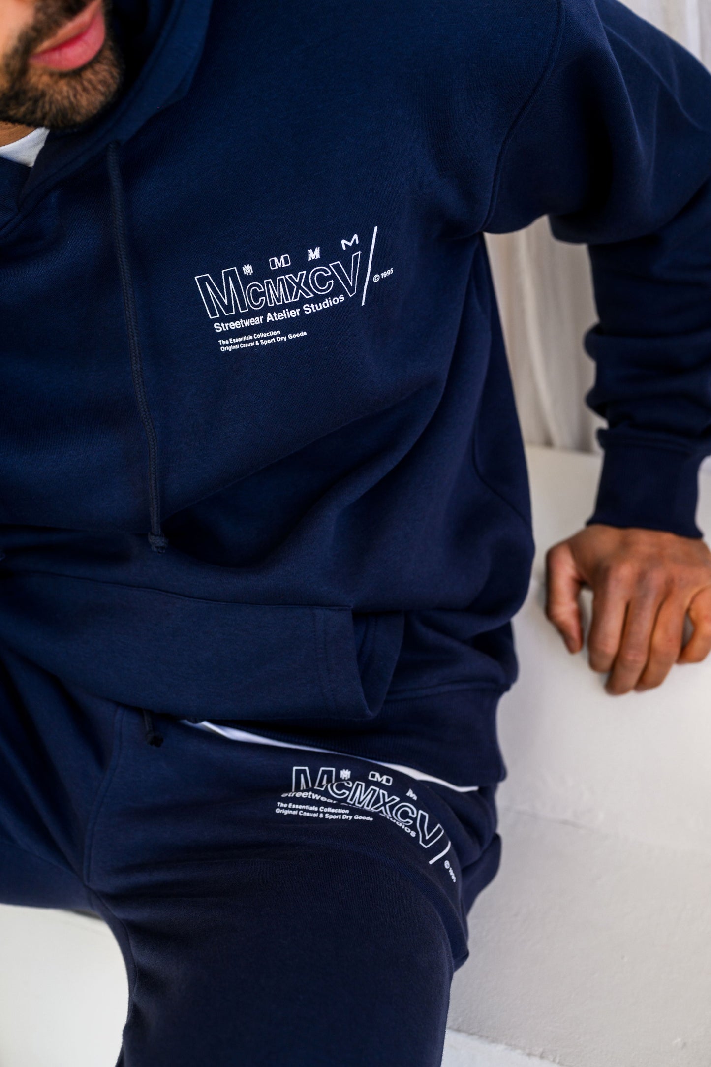 COBRA TRACKSUIT - NAVY