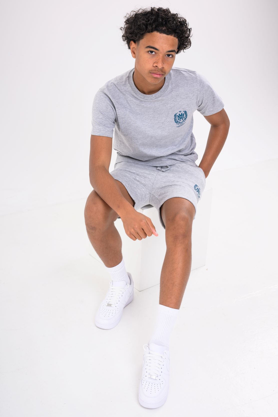 CREST BOYS SHORT - GREY MARL