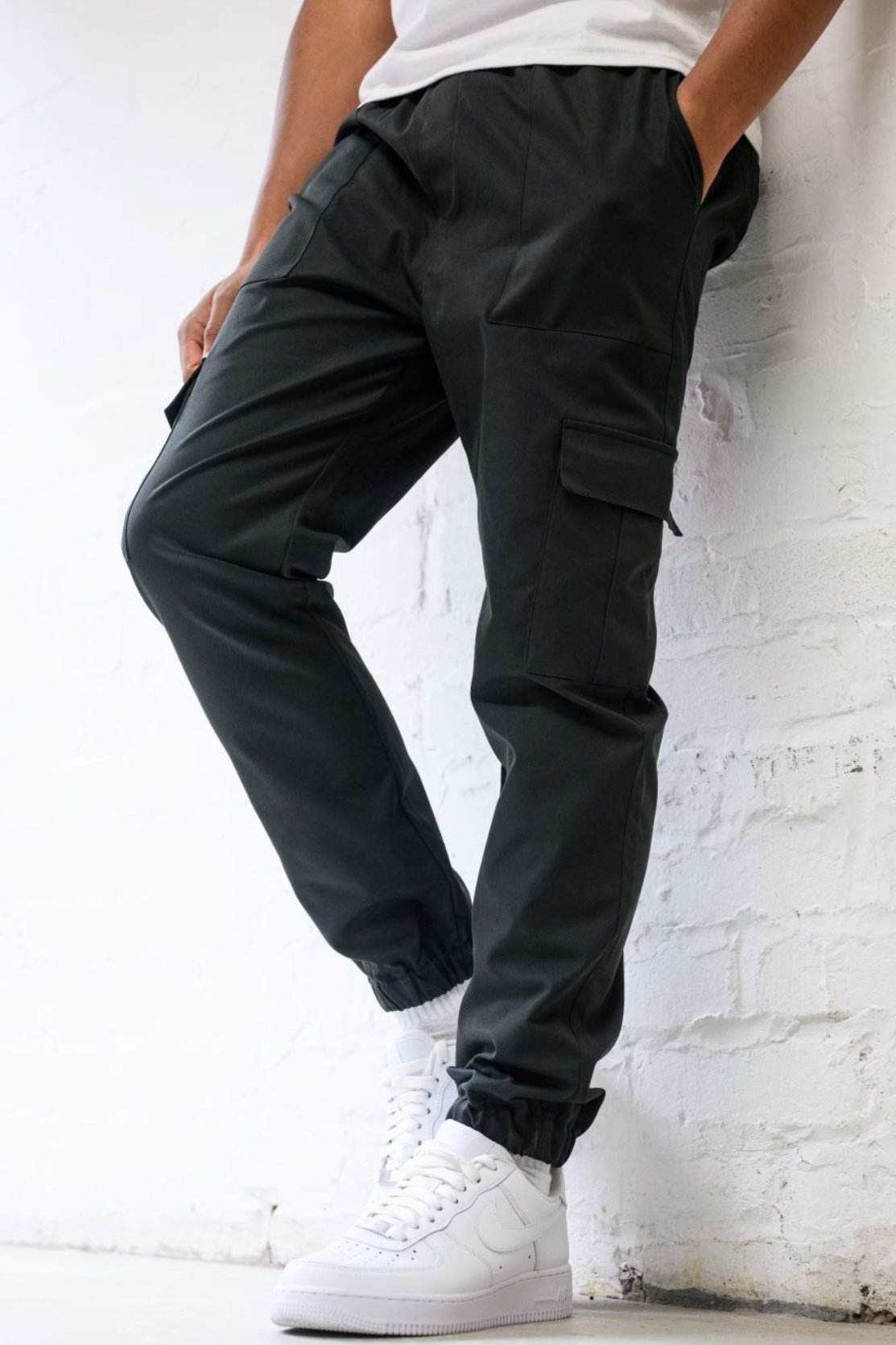 DIVISION BOYS CARGO PANTS - BLACK