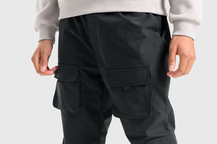 DIVISION BOYS CARGO PANTS - BLACK