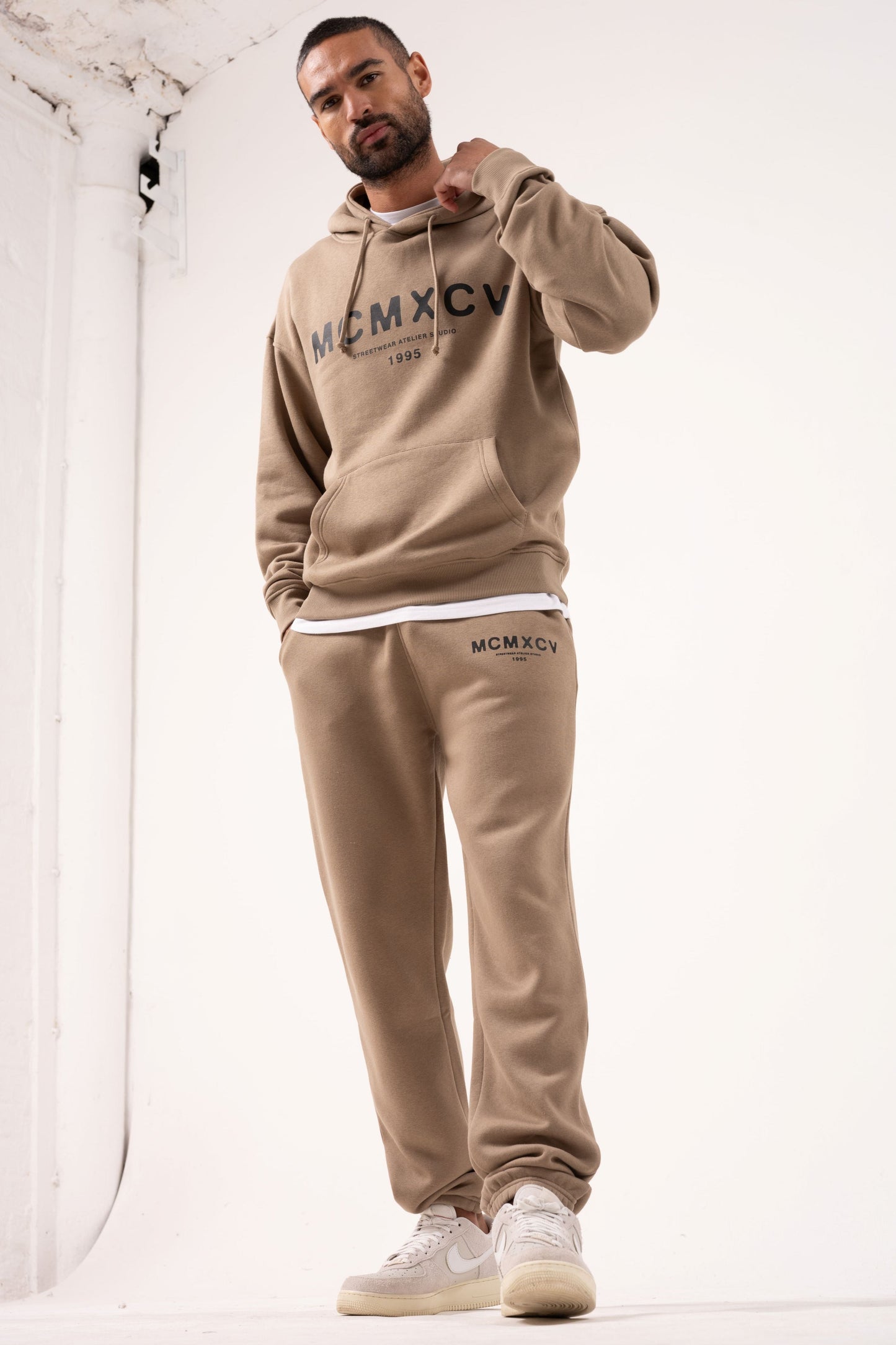GAMBIT JOGGER - STONE