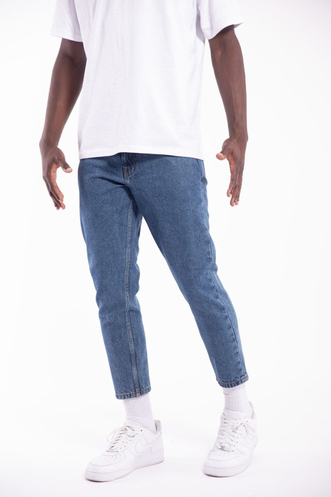 Tapered Relaxed Jeans - Vintage Dark Blue