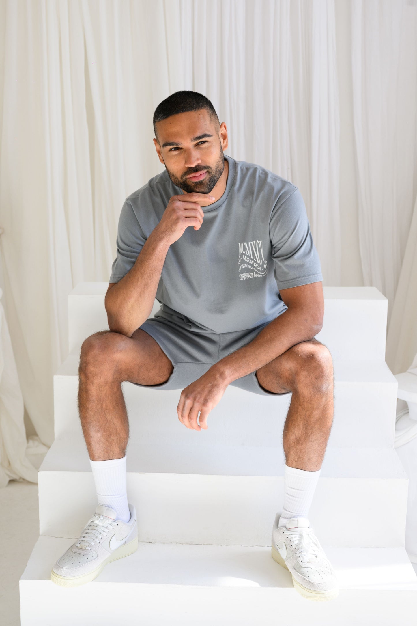 APEX T-SHIRT - LAVA GREY