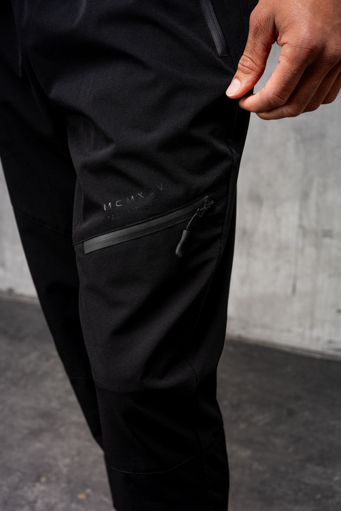 ASCENT V2 TECH JACKET & PANT - CHARCOAL/BLACK