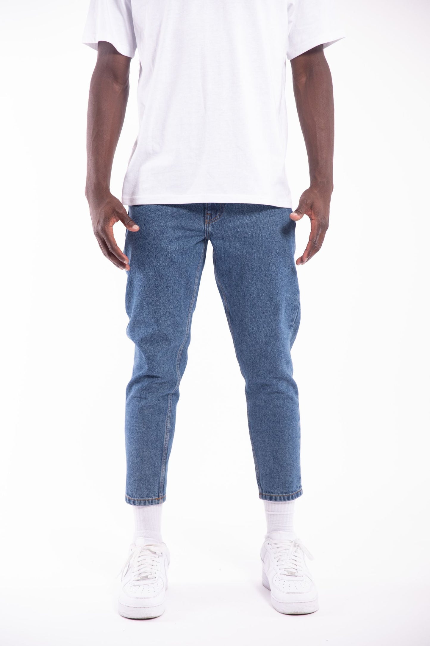 Tapered Relaxed Jeans - Vintage Dark Blue