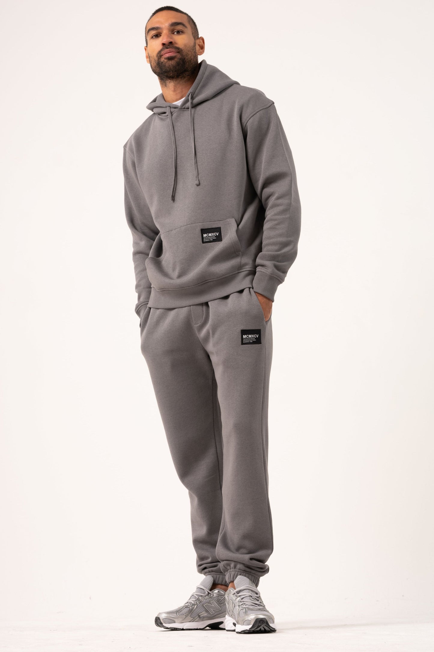 APOLLO TRACKSUIT - CHARCOAL