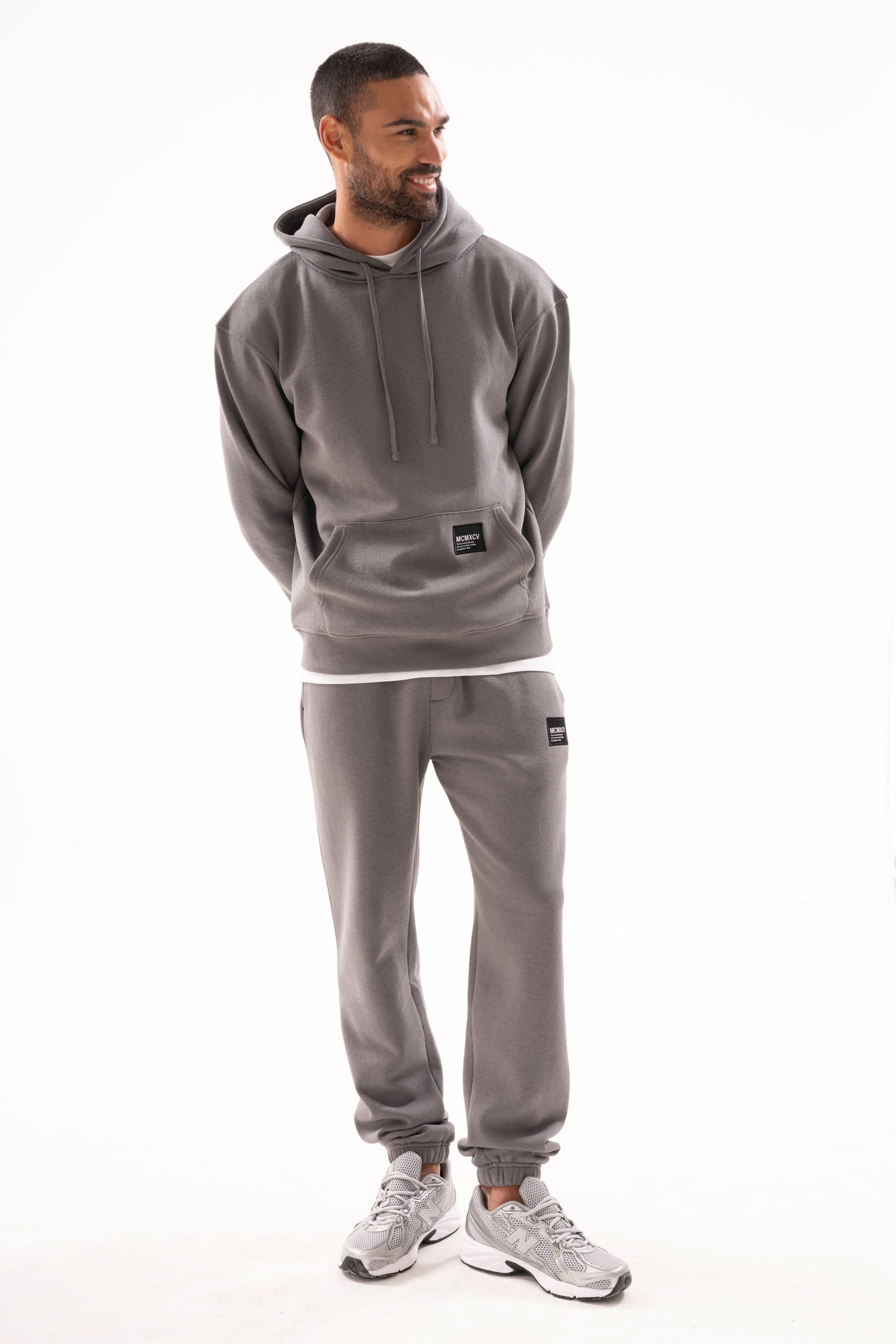 APOLLO TRACKSUIT - CHARCOAL