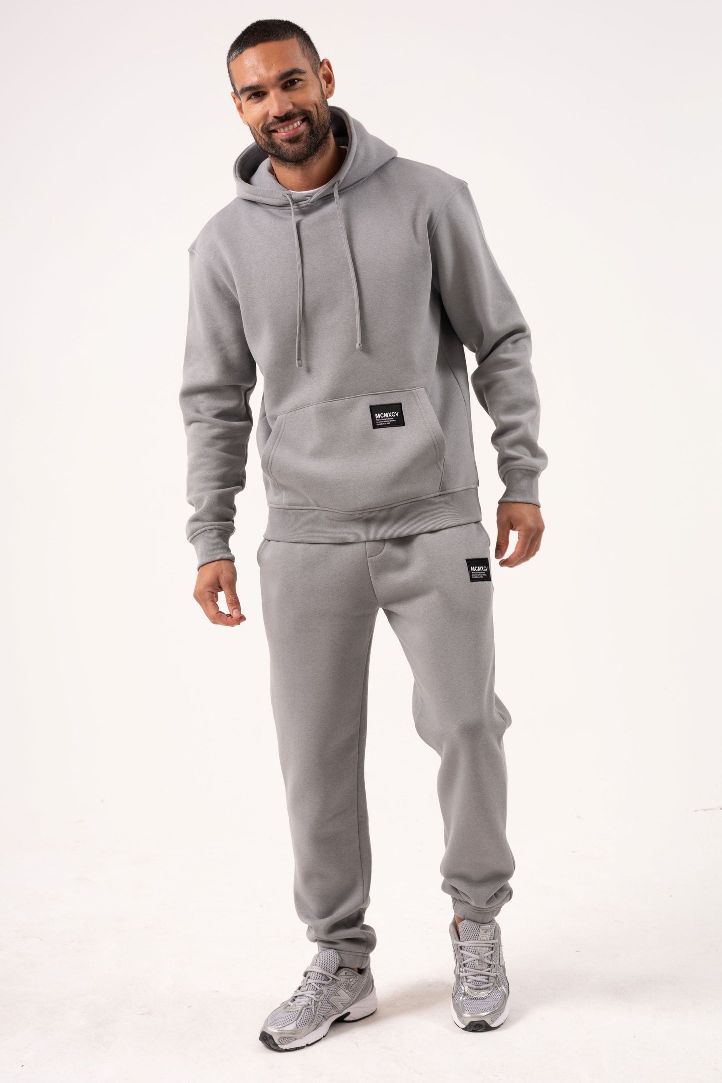 APOLLO TRACKSUIT - LAVA GREY