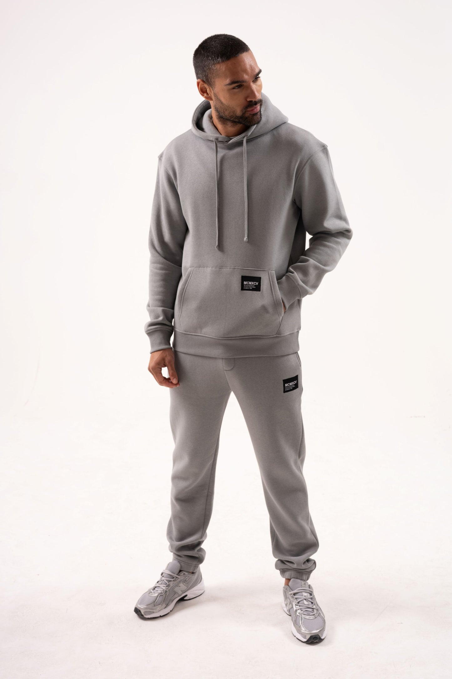 APOLLO TRACKSUIT - LAVA GREY