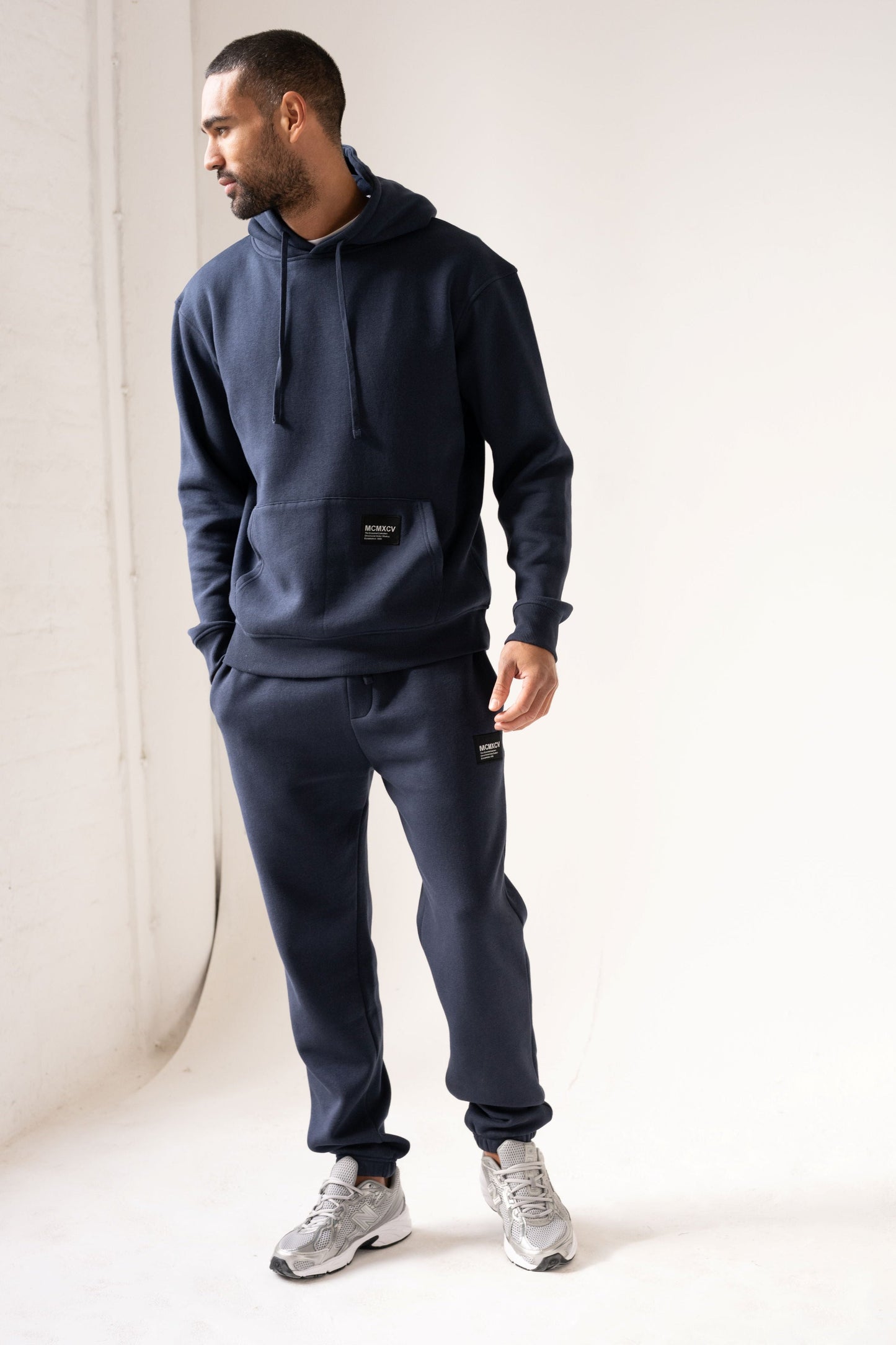 APOLLO TRACKSUIT - NAVY