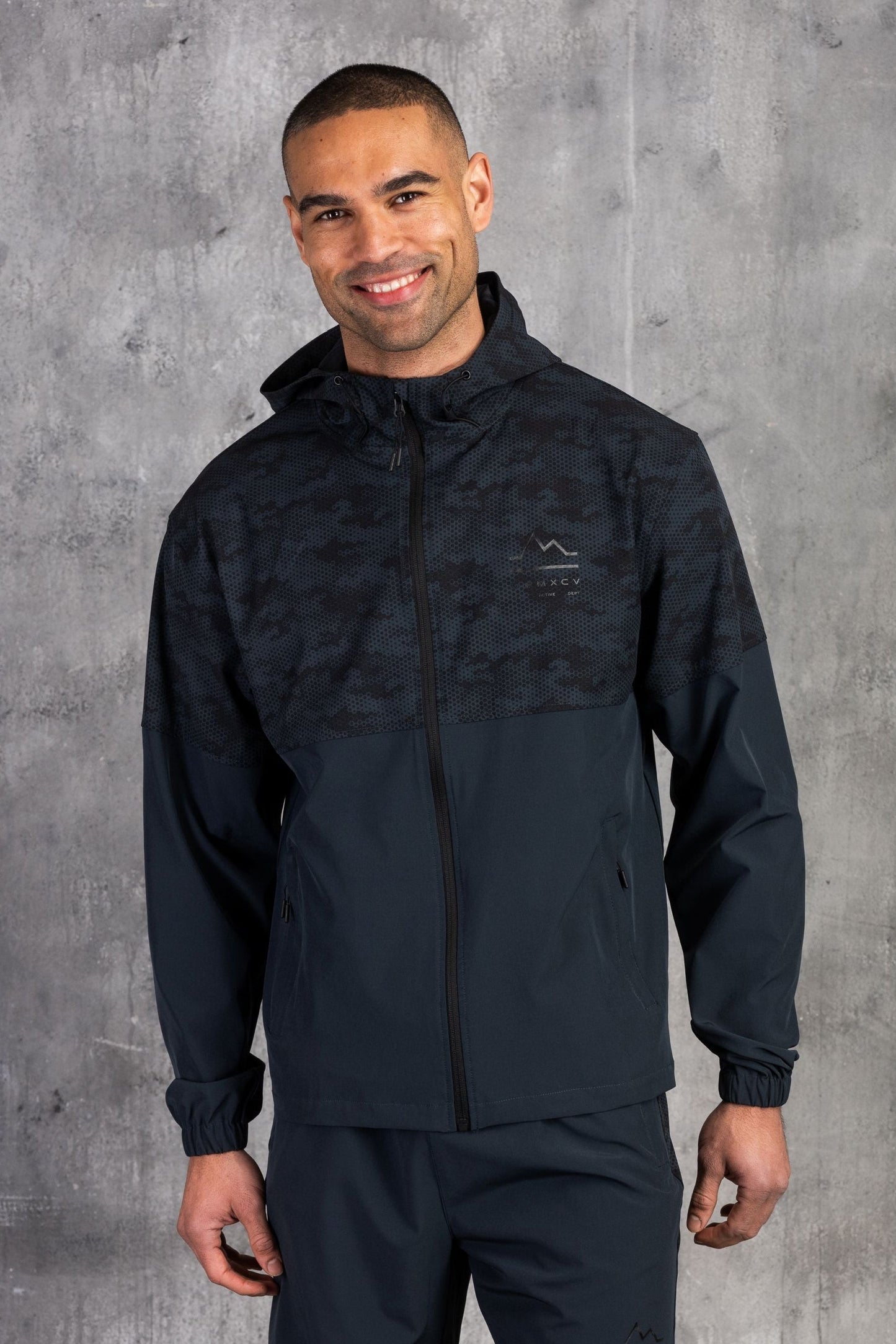 ARMOUR WINDBREAKER JACKET - OMBRE/BLACK