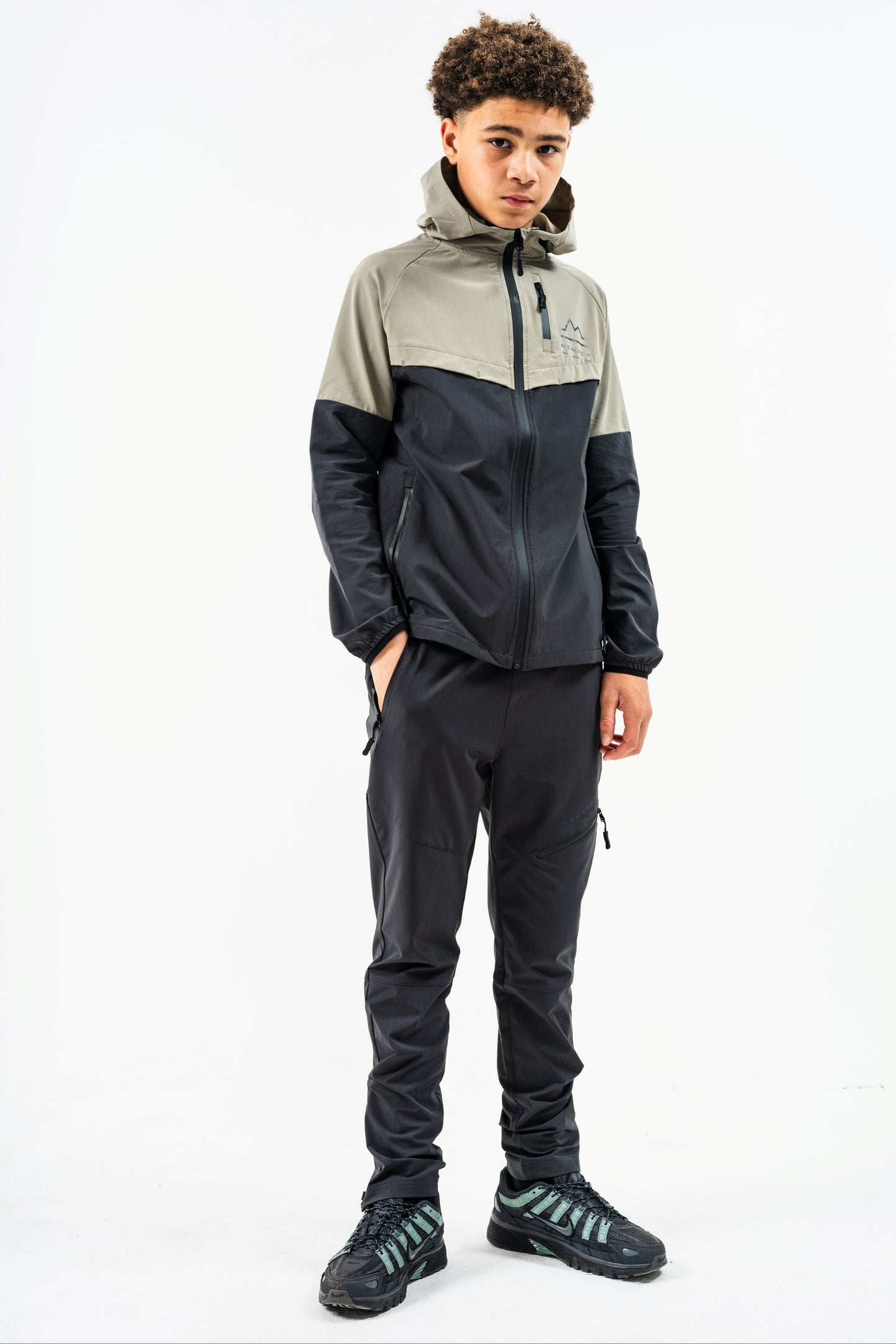 ASCENT JUNIOR TECH TRACKSUIT- GREY/DARK CHARCOAL