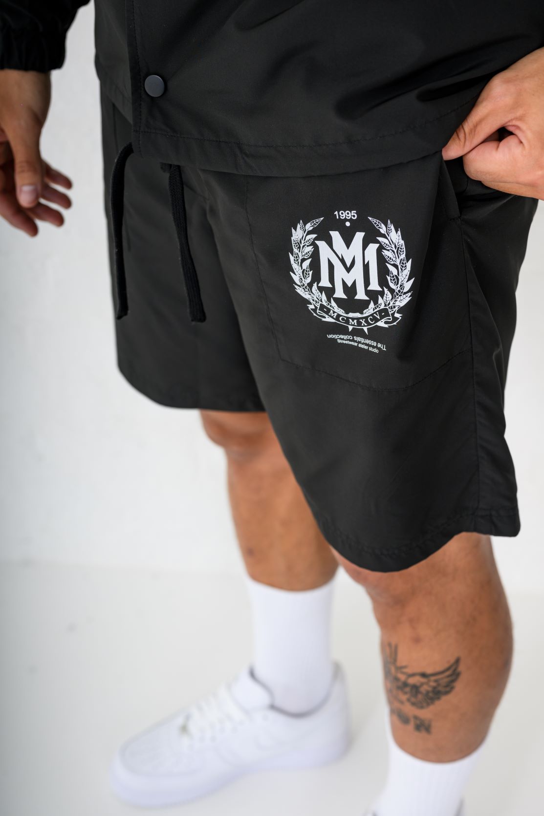 CARTER SHORT - BLACK