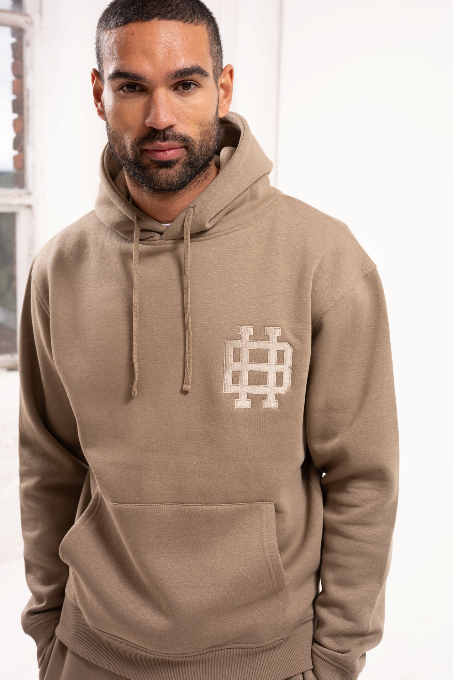 CLUB TRACKSUIT - STONE