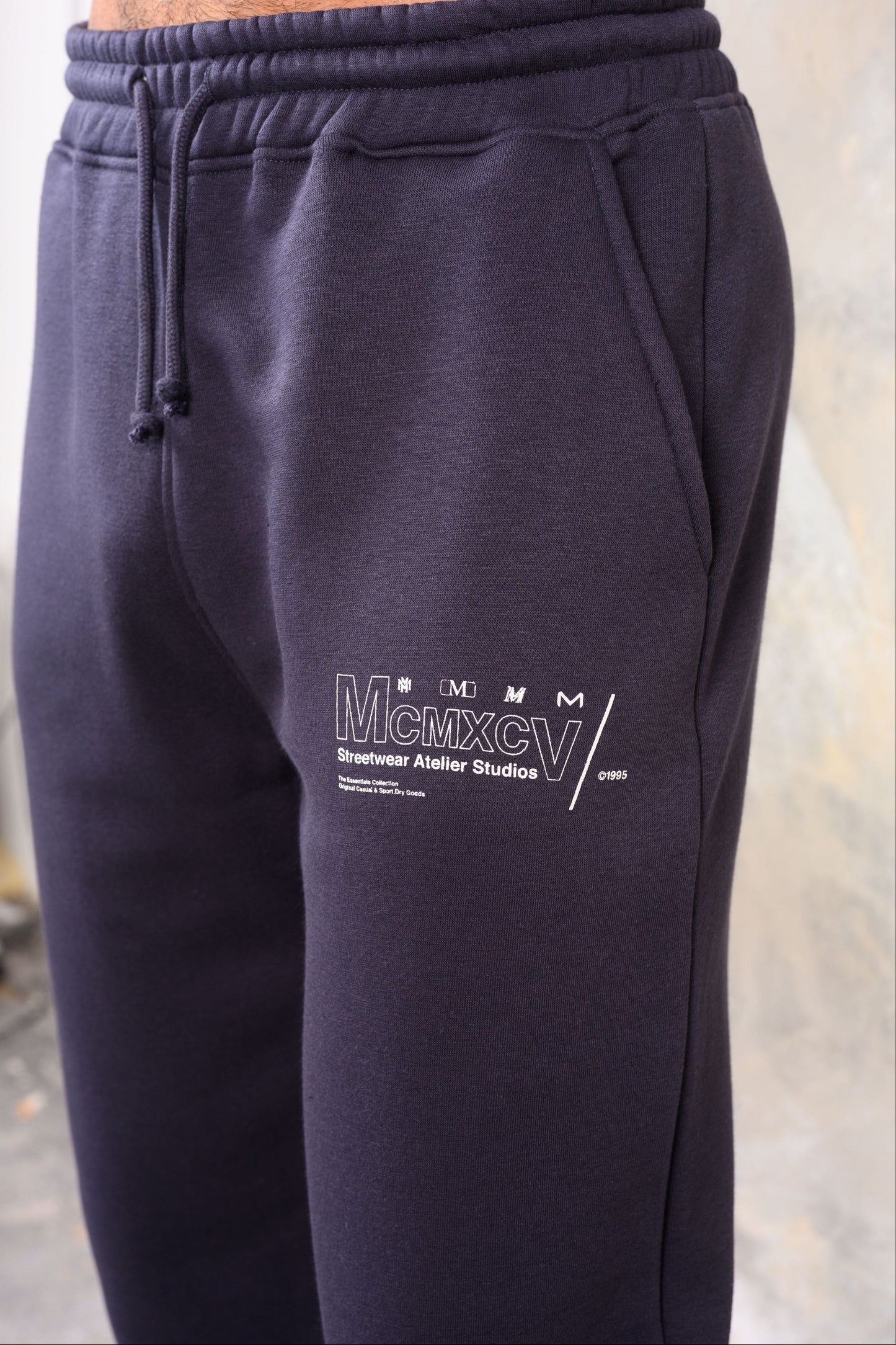 COBRA CUFFED JOGGERS - NAVY