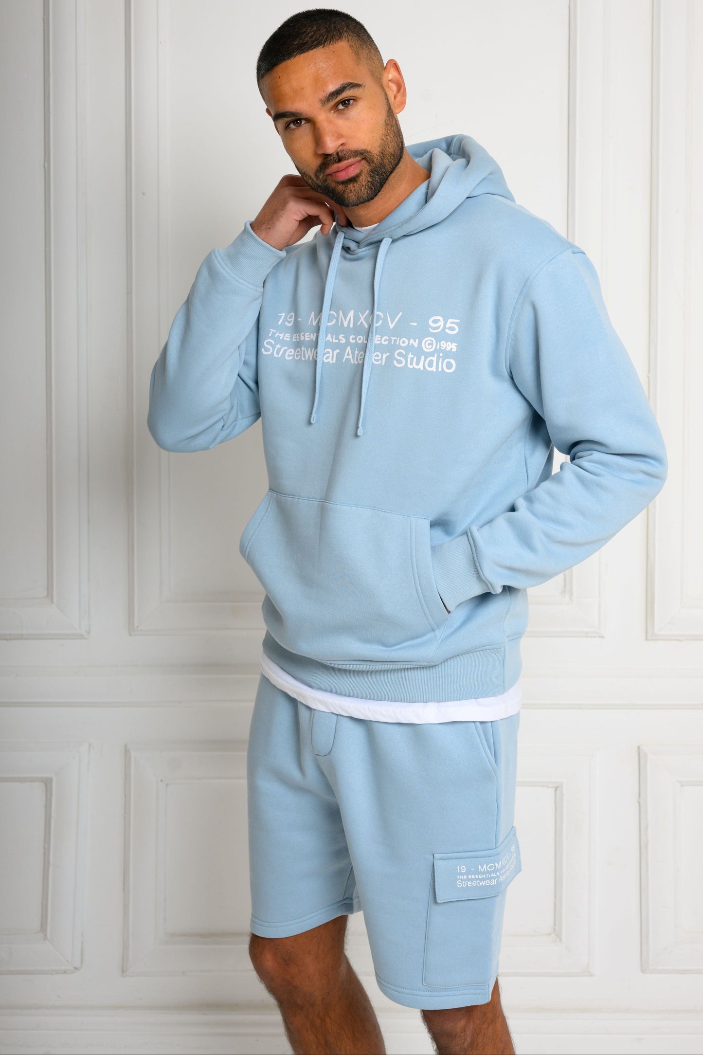 COLE FLEECE SHORT - SKY