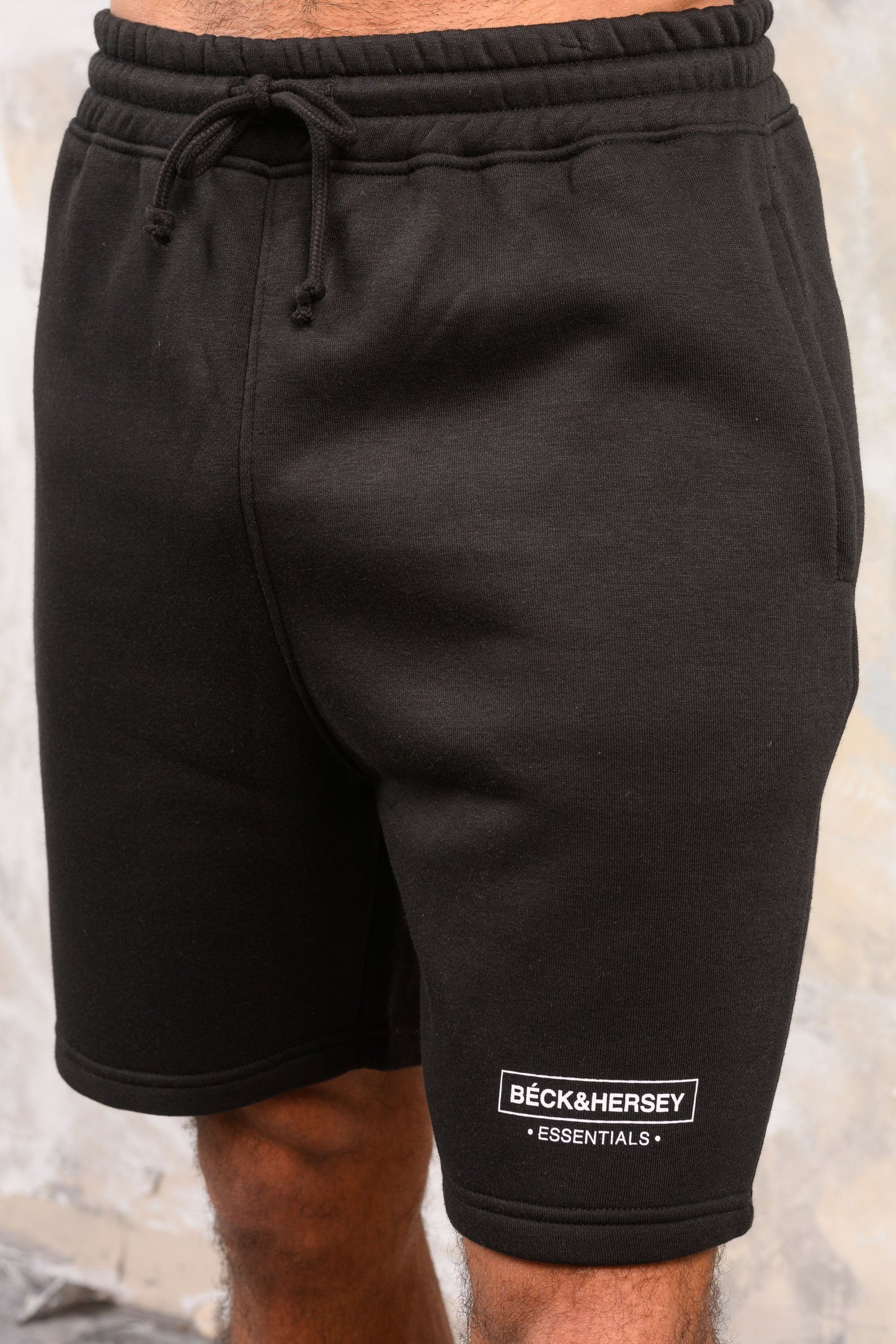 ESSENTIALS HOODY TEE & SHORT SET - BLACK