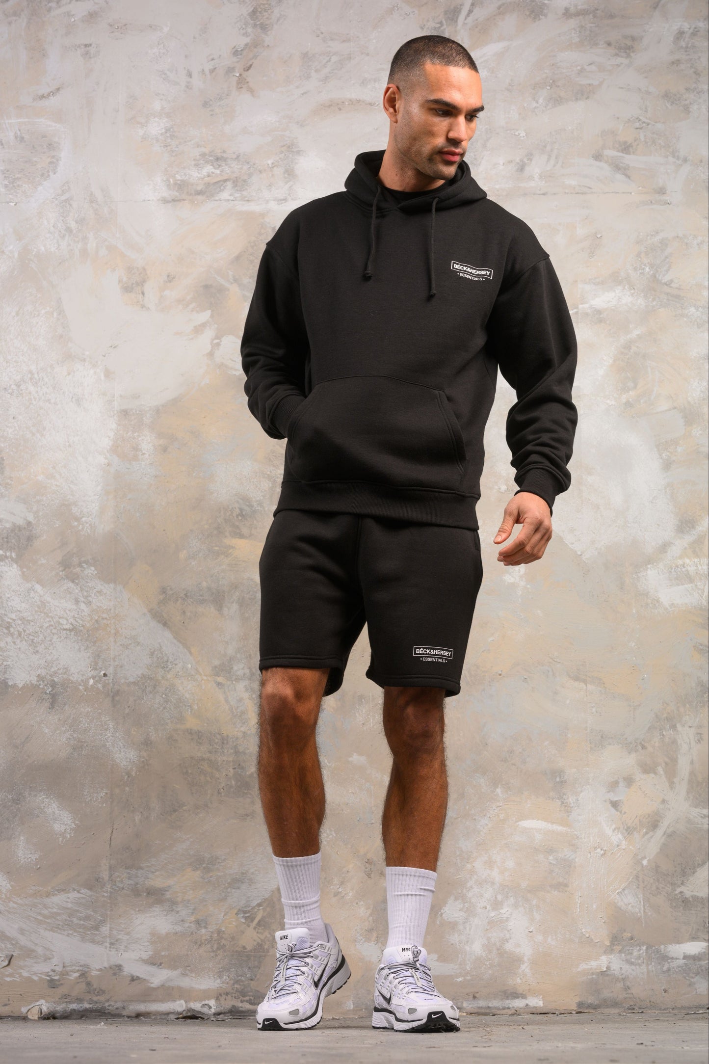 ESSENTIALS HOODY TEE & SHORT SET - BLACK