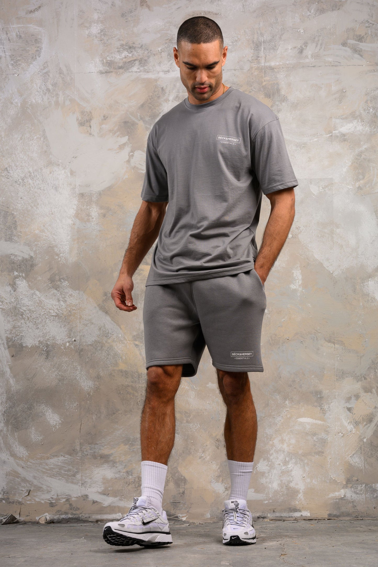 ESSENTIALS HOODY TEE & SHORT SET - LAVA