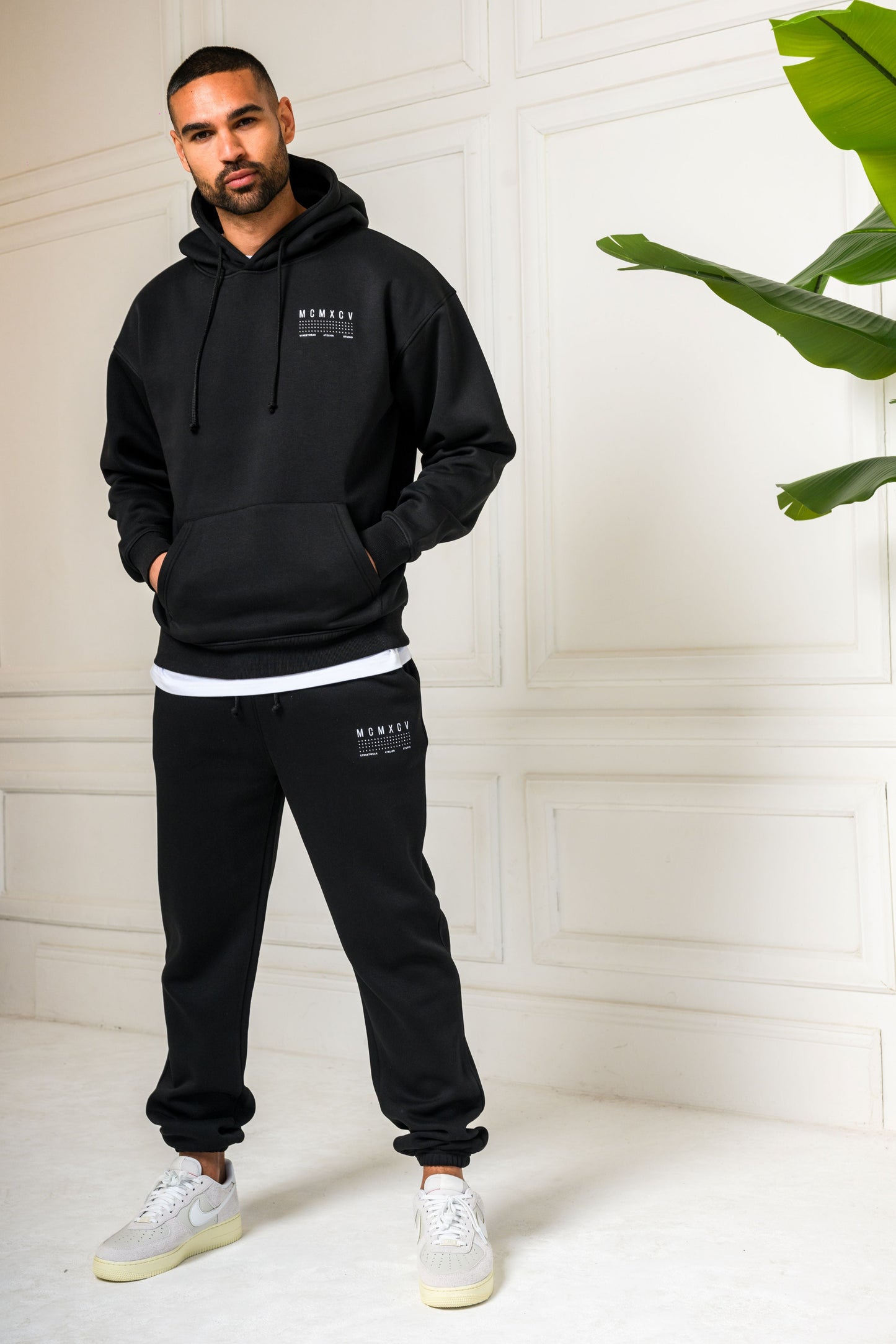 FENTON CUFFED JOGGER - BLACK