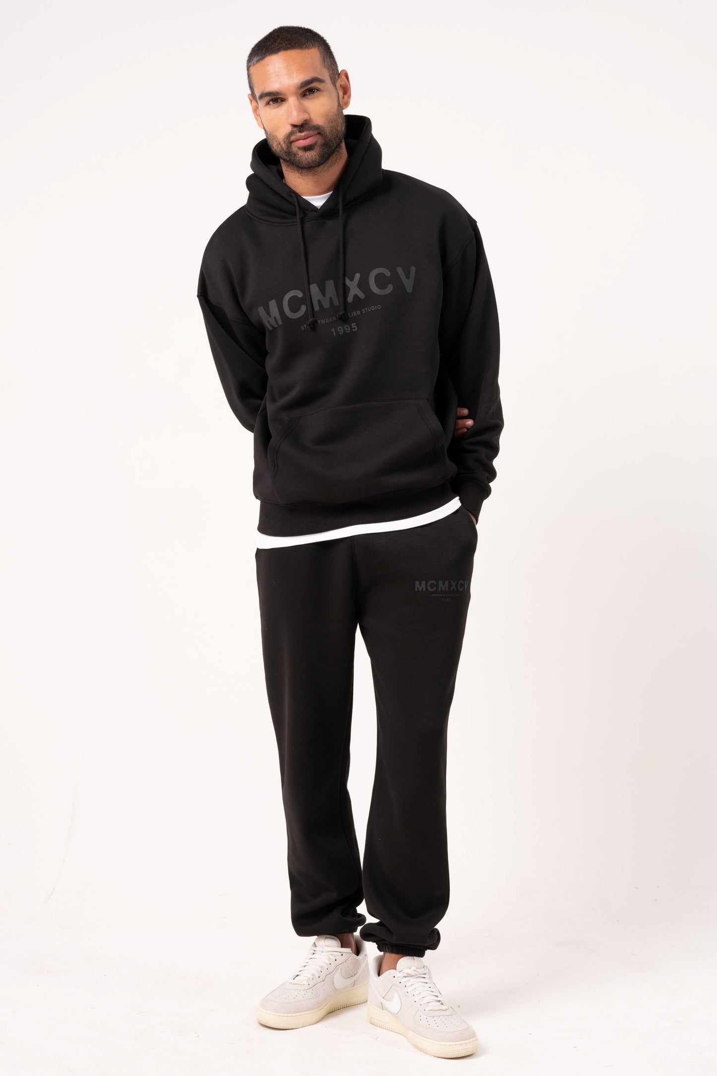 GAMBIT TRACKSUIT - BLACK
