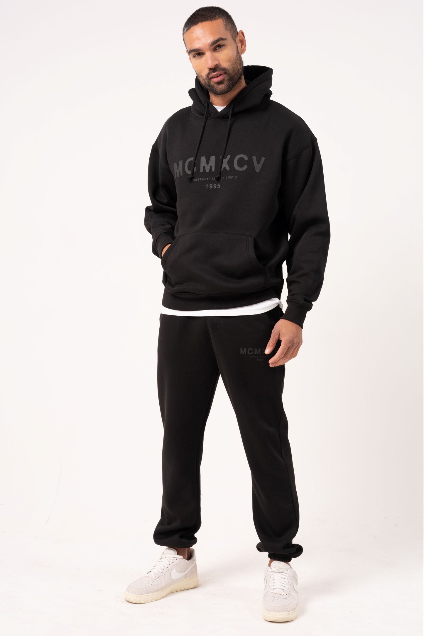 GAMBIT TRACKSUIT - BLACK
