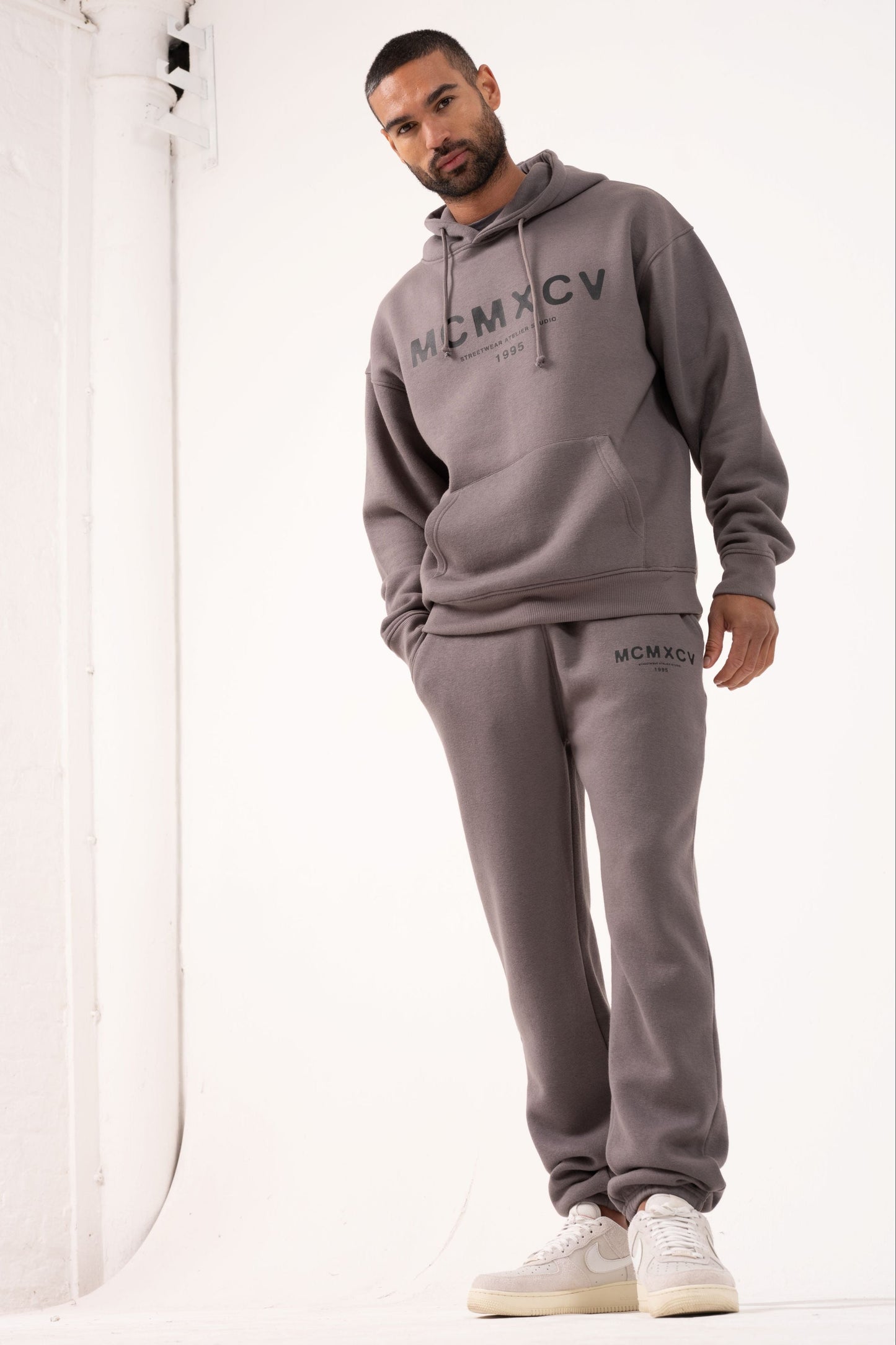 GAMBIT TRACKSUIT - CHARCOAL