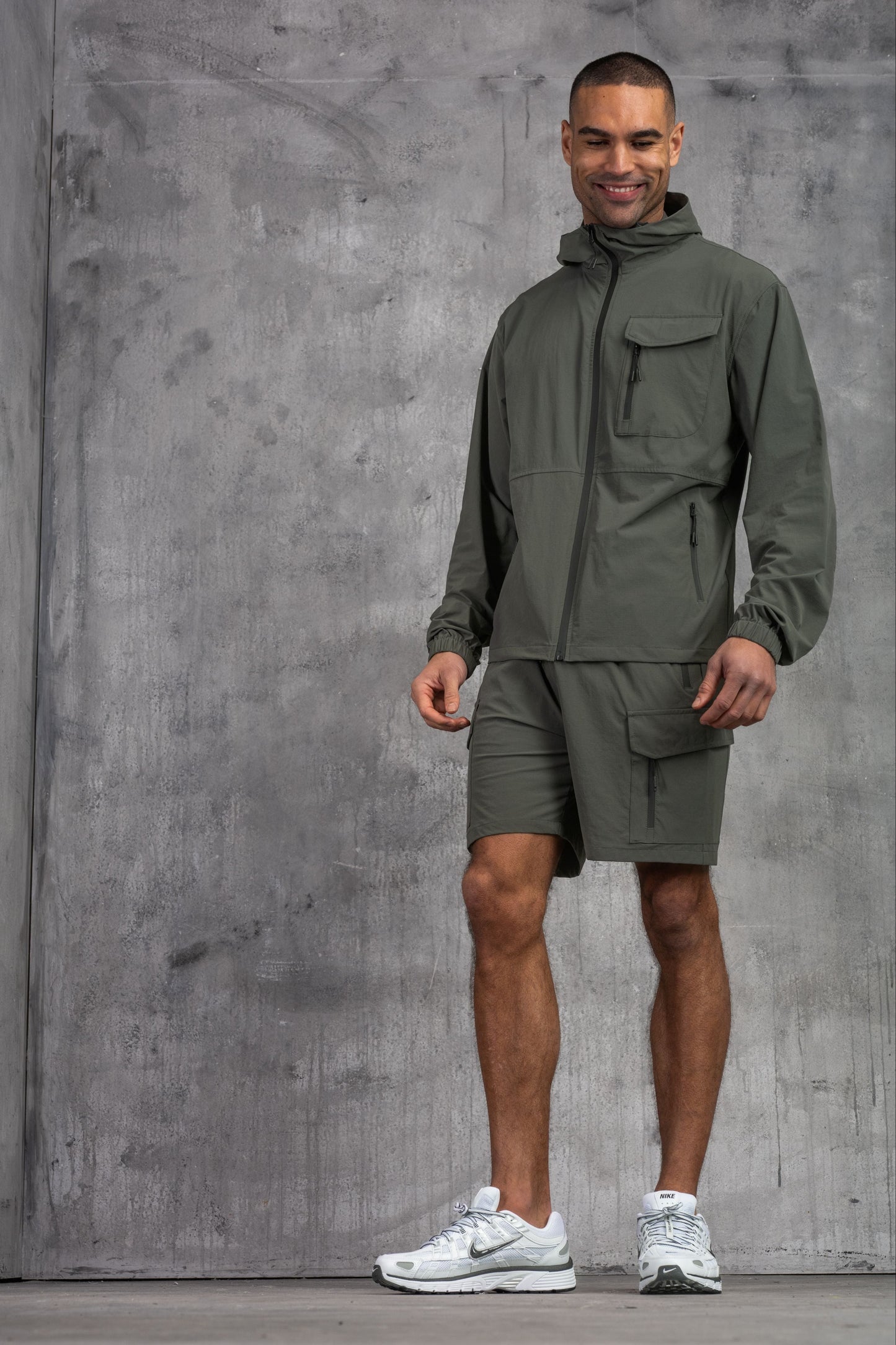 JETSTAR SHORT - DK KHAKI