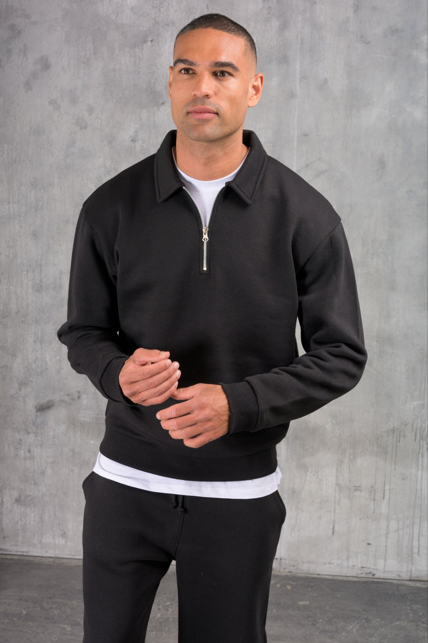 MATEUS 1/4 ZIP TRACKSUIT - BLACK