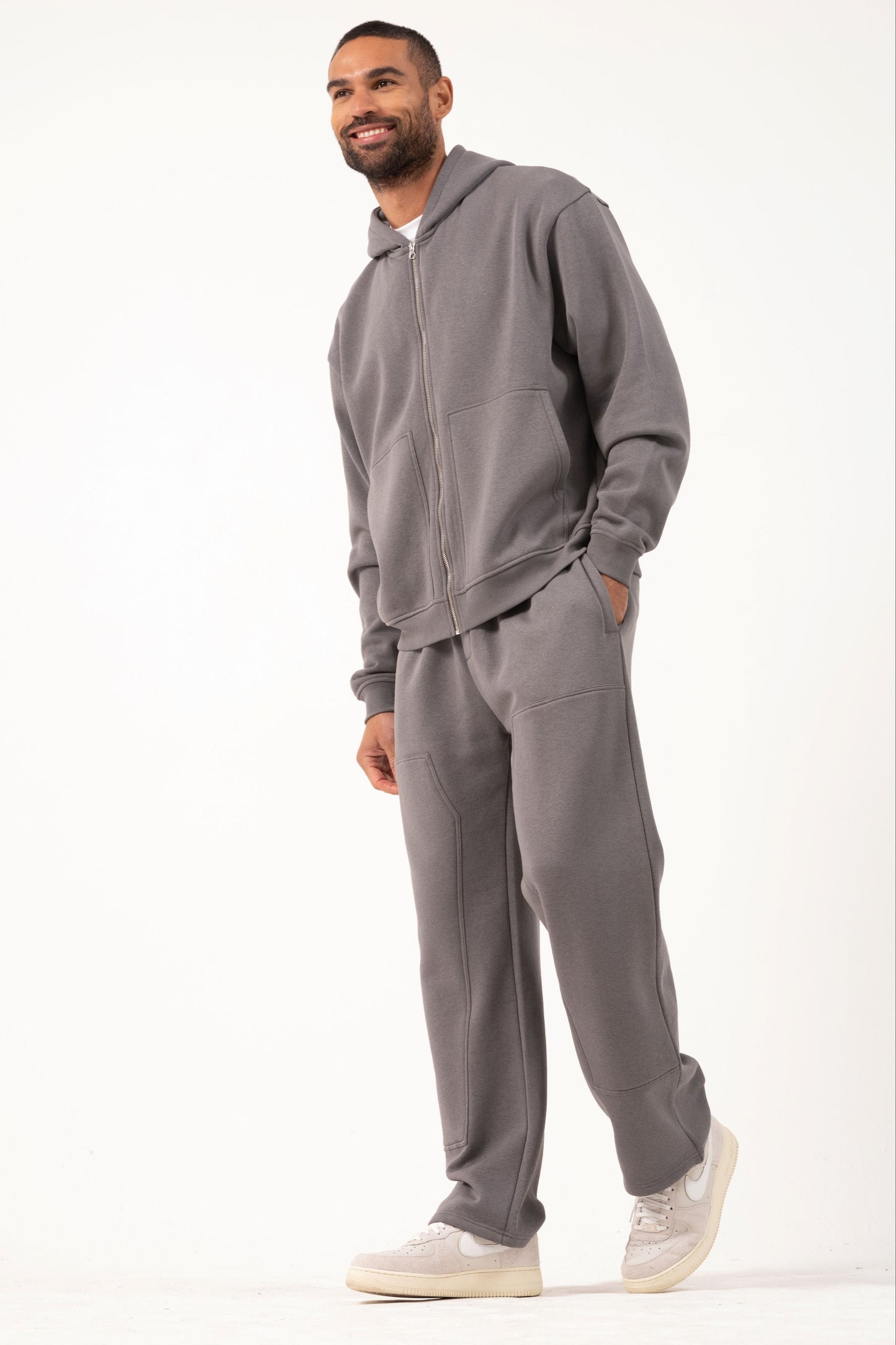 ORION CARPENTER OPEN HEM TRACKSUIT - CHARCOAL