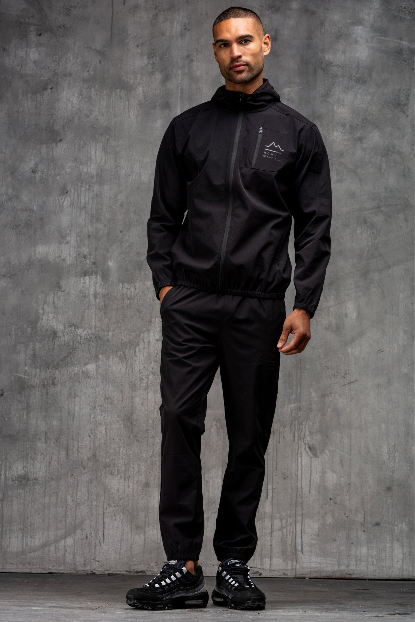 STEALTH TECH JACKET & PANT - BLACK