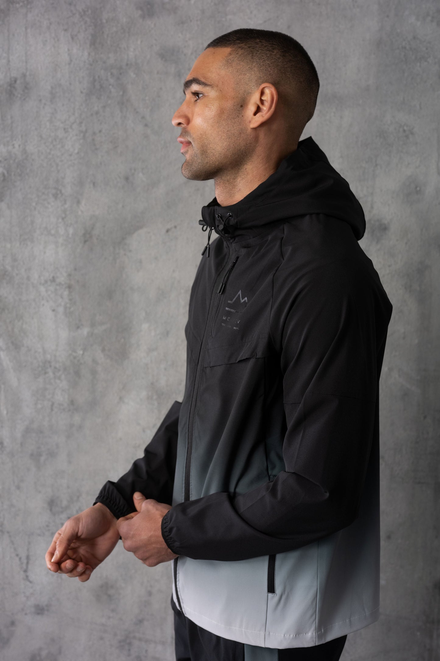 SURGE WINDBREAKER JACKET - SILVER/BLACK