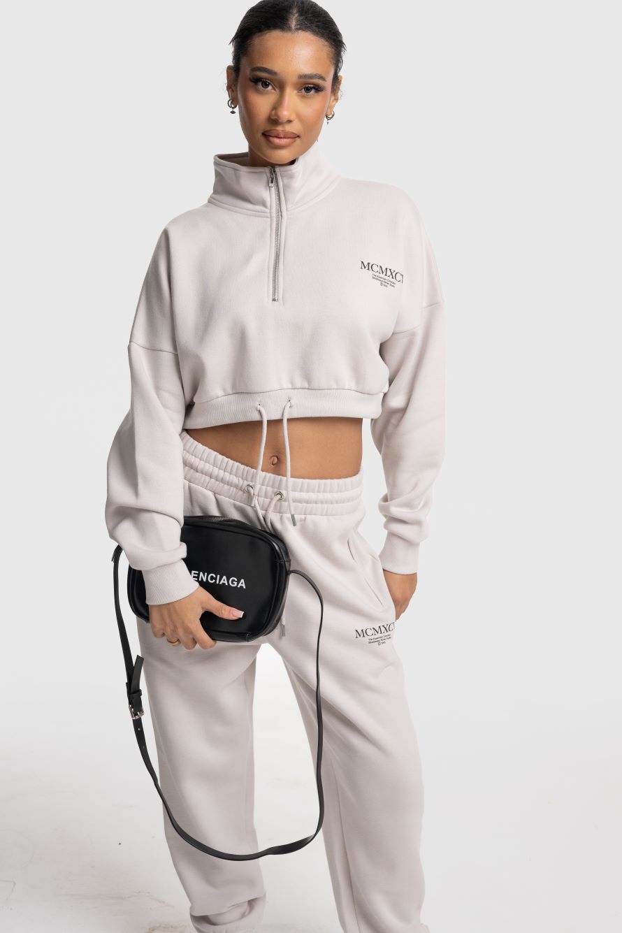 HAZE 1/4 ZIP CROP - OFF WHITE